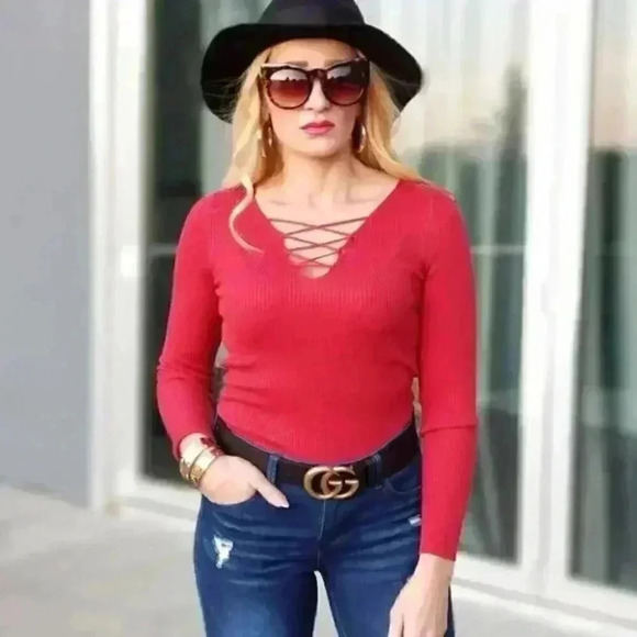 NAOMI Lace Front Ribbed Top - Picture 2 of 5